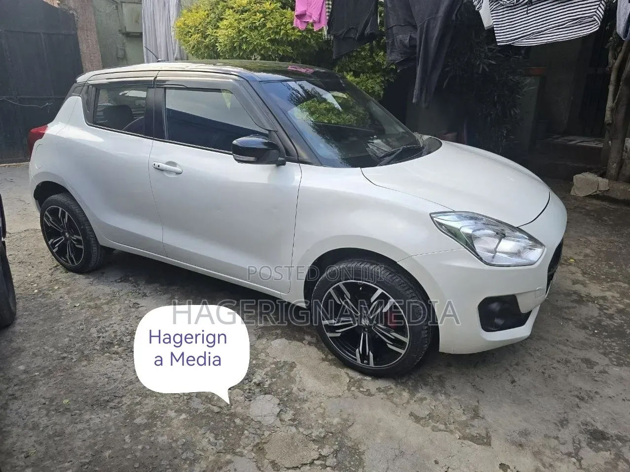 Suzuki Swift 2022 White