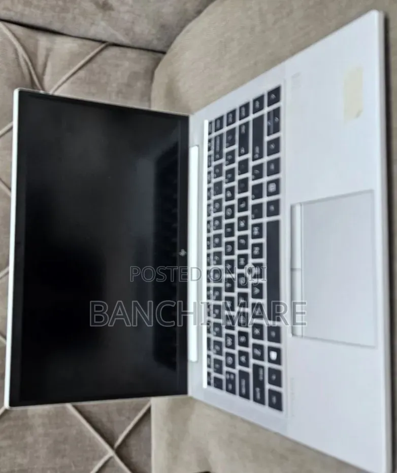 New Laptop HP EliteBook 845 G7 16GB AMD Ryzen 5 SSD 512GB