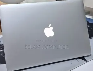 New Laptop Apple MacBook 2015 8GB Intel Core i5 SSD 256GB
