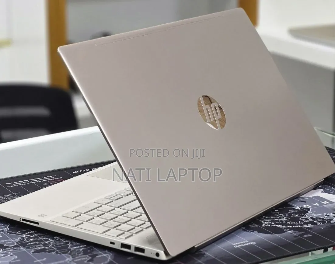 New Laptop HP Pavilion 15 8GB Intel Core i5 SSD 512GB