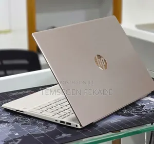 New Laptop HP Pavilion 15 8GB Intel Core i5 SSD 512GB