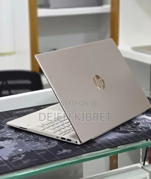 New Laptop HP Pavilion 15 8GB Intel Core i5 SSD 512GB