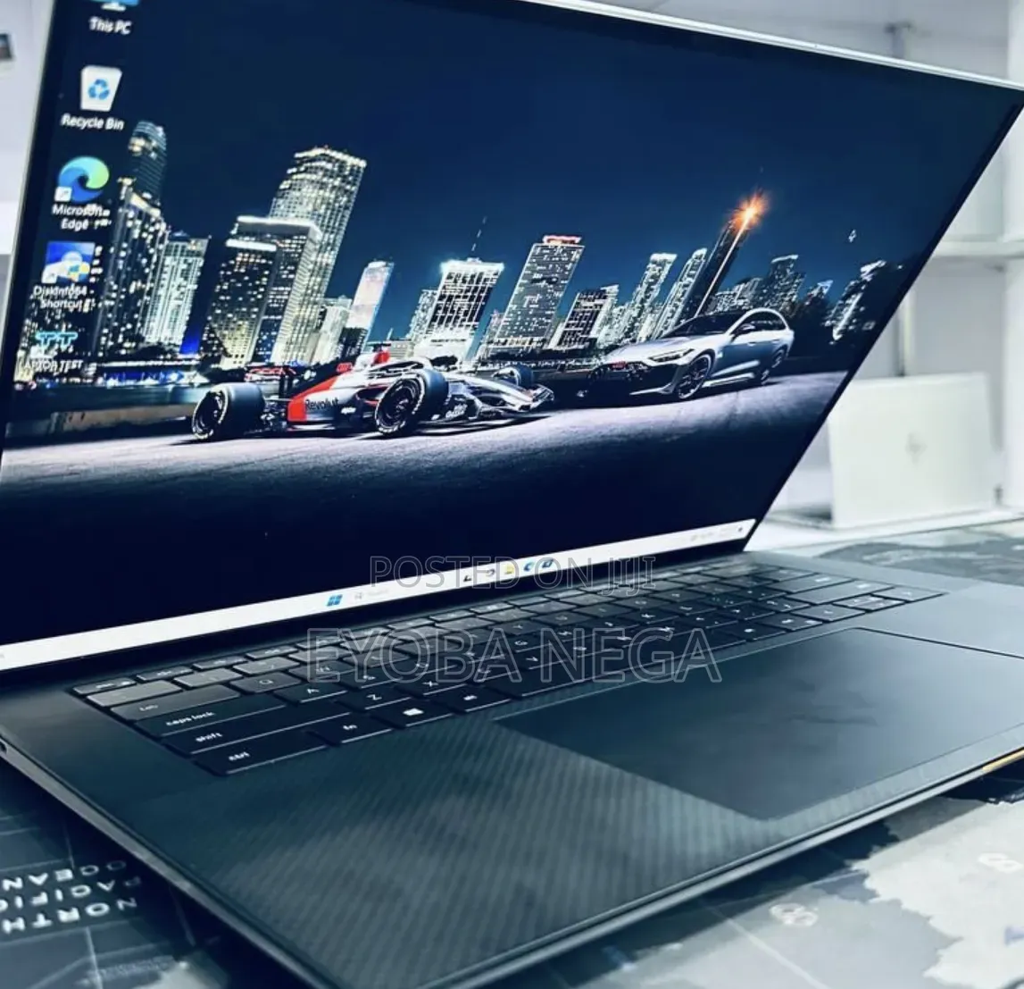 New Laptop Dell XPS 15 16GB Intel Core i7 SSD 512GB