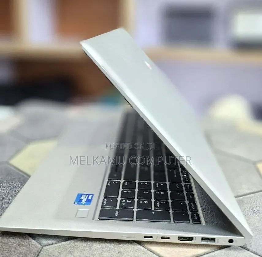 New Laptop HP EliteBook 850 G8 16GB Intel Core i7 SSD 512GB