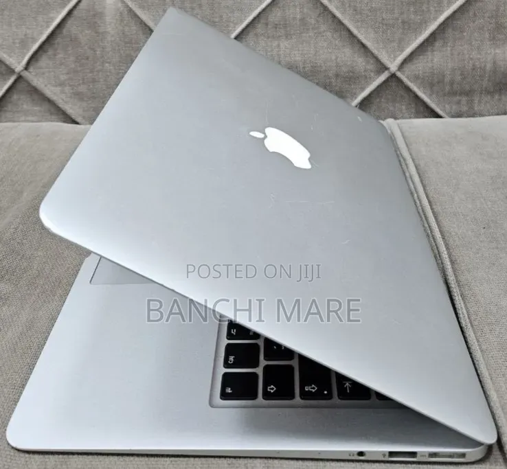 New Laptop Apple MacBook Air 2013 4GB Intel Core i5 SSD 256GB