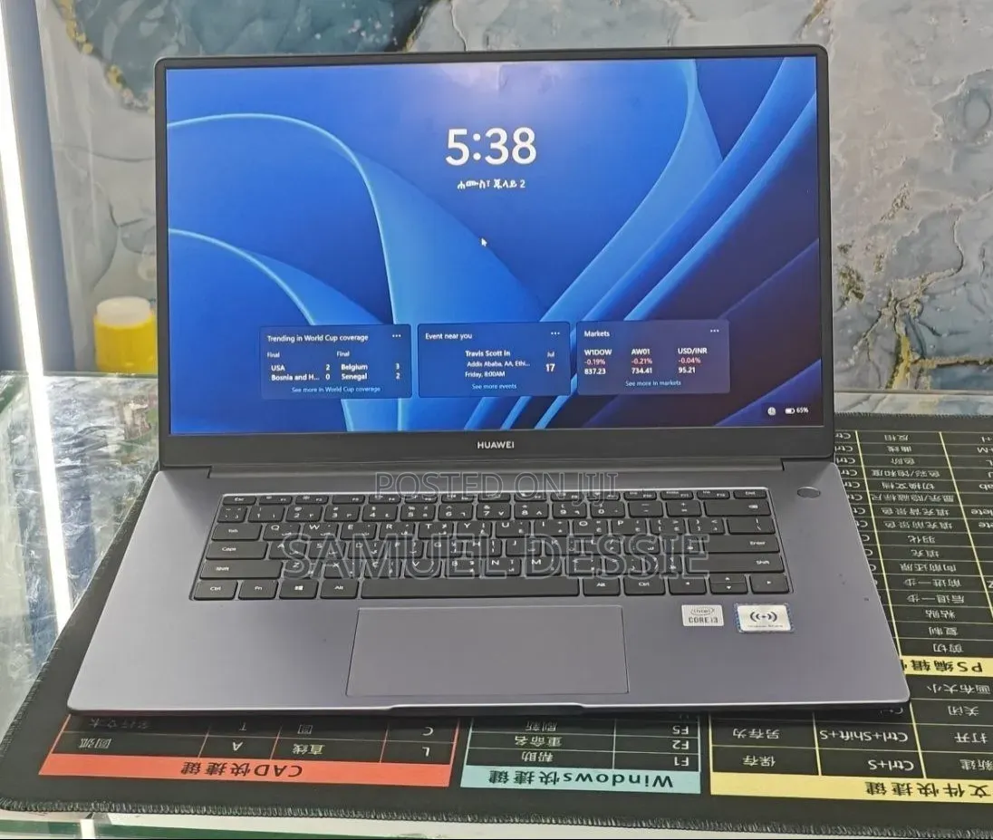 New Laptop Huawei Matebook D 15 8GB Intel Core i3 SSD 256GB