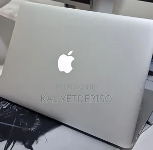 New Laptop Apple MacBook Air 2015 8GB Intel Core i5 SSD 256GB