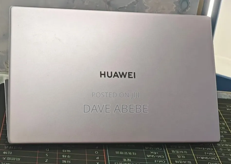 New Laptop Huawei 8GB Intel Core i3 SSD 256GB