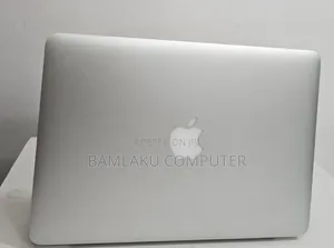 New Laptop Apple MacBook Pro 2015 8GB Intel Core i5 SSD 128GB