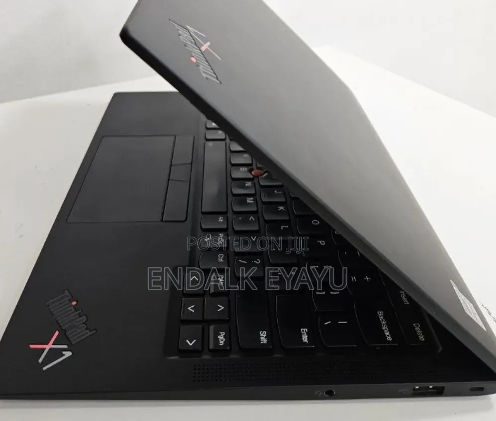 New Laptop Lenovo ThinkPad X1 Yoga 16GB Intel Core i7 SSD 512GB