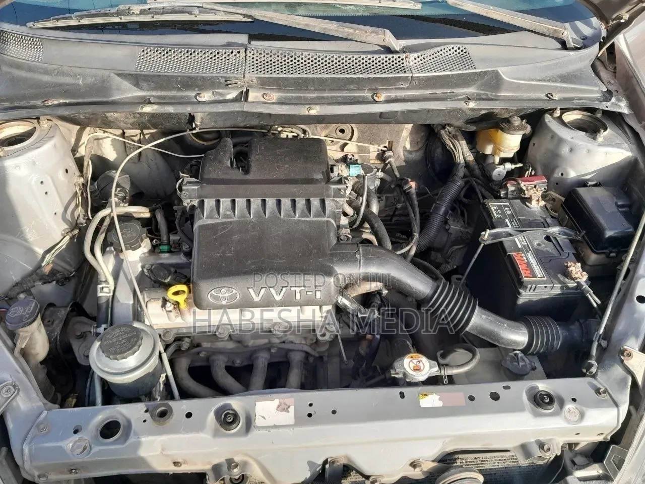 Toyota Vitz 2001 Gray