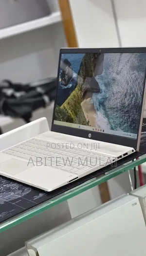 New Laptop HP Pavilion 15 8GB Intel Core i5 SSD 512GB
