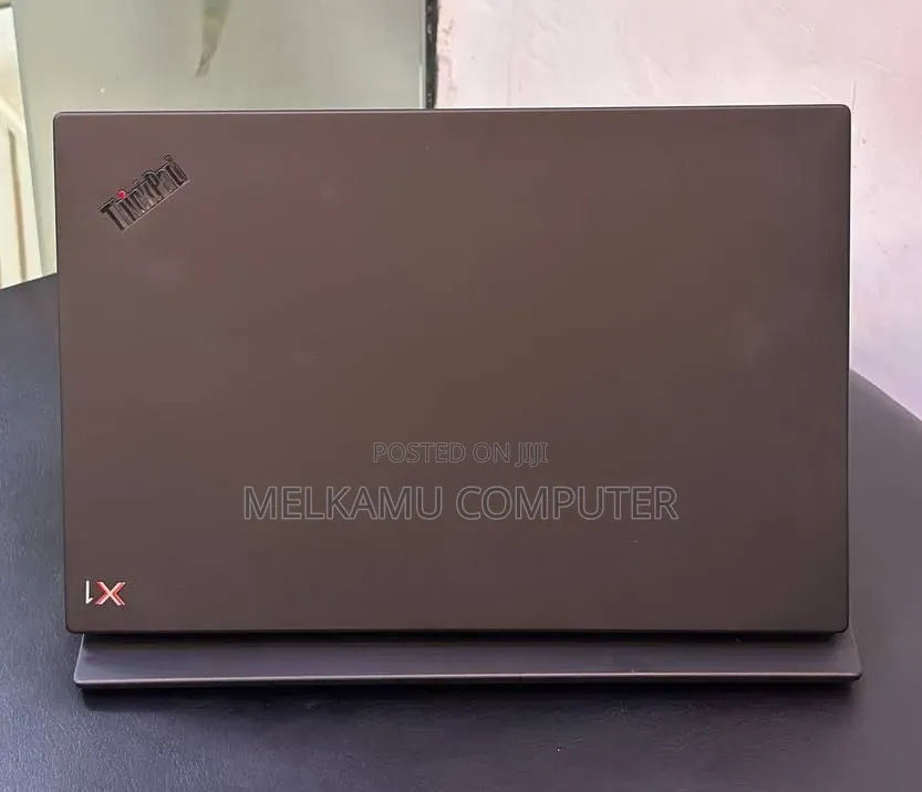 New Laptop Lenovo ThinkPad X1 Carbon 8GB Intel Core i5 SSD 512GB