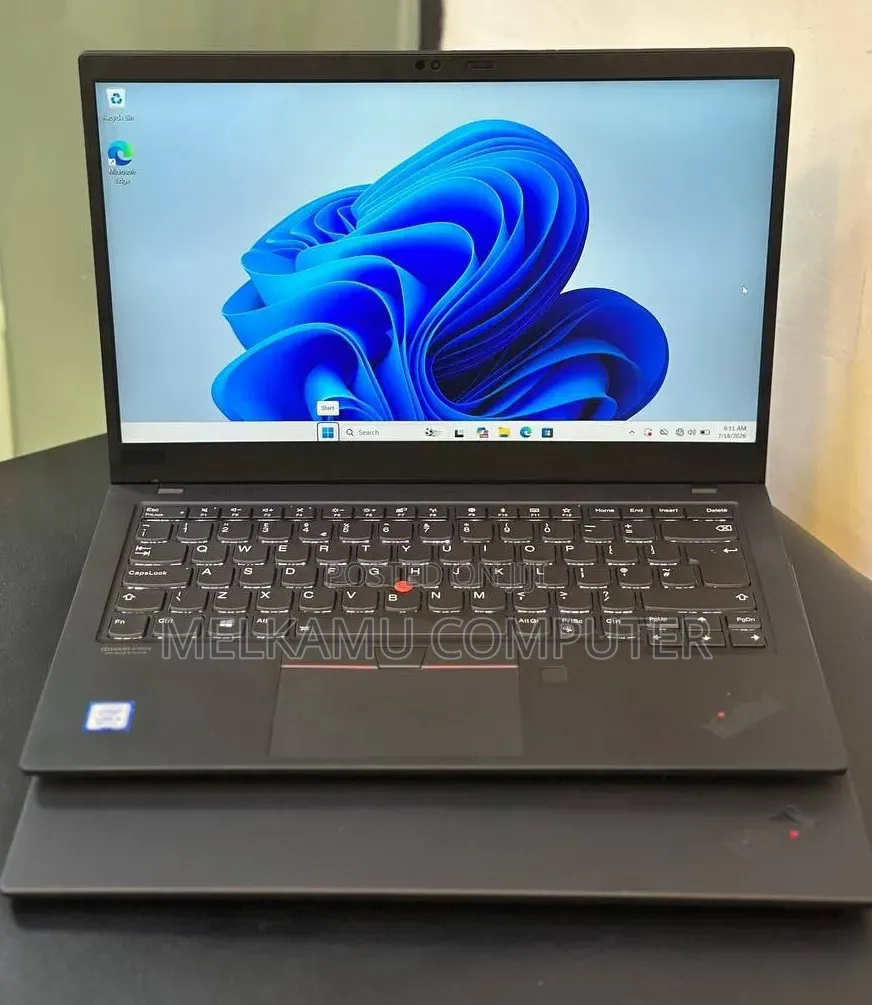 New Laptop Lenovo ThinkPad X1 Carbon 8GB Intel Core i5 SSD 512GB