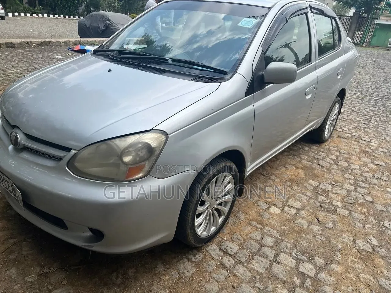 Toyota Platz 2005 Silver