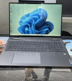 New Laptop Lenovo Yoga 7i 16GB AMD Ryzen 7 SSD 512GB