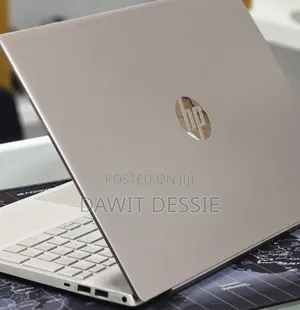 New Laptop HP Pavilion 15 8GB Intel Core i5 SSD 512GB