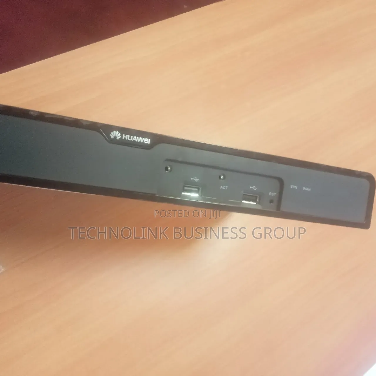 Huawei Router AR1220 Enterprise - በጥሩ ሁኔታ ላይ ያለ