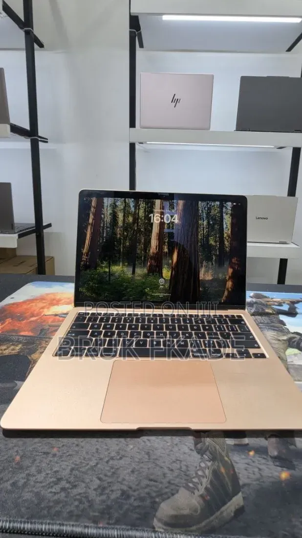 New Laptop Apple MacBook Air 2020 M1 8GB Apple M1 SSD 256GB