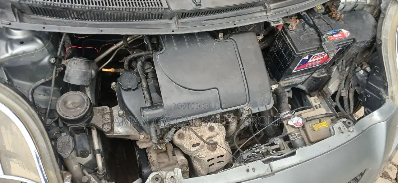 Toyota Yaris 2007 Gray