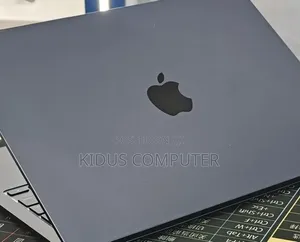 New Laptop Apple MacBook Air 2023 M2 8GB Apple M2 SSD 512GB