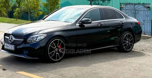 Mercedes-Benz C200 2019 Black