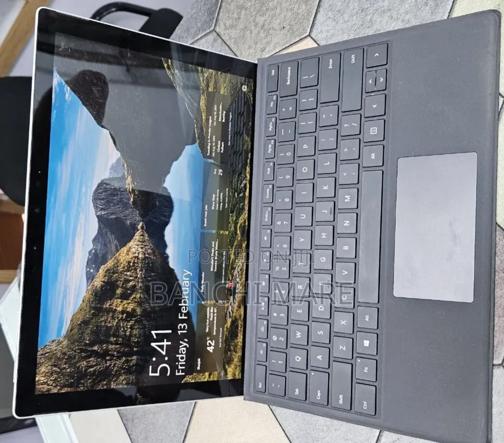 New Laptop Microsoft Surface Pro 7 16GB Intel Core i7 SSD 256GB