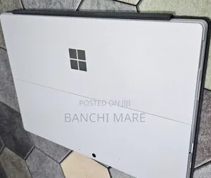 New Laptop Microsoft Surface Pro 7 16GB Intel Core i7 SSD 256GB