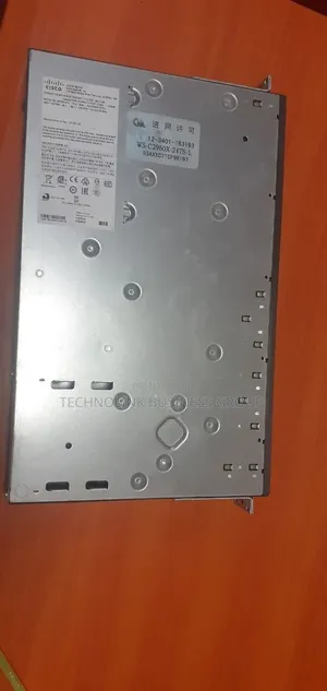 Cisco Switch Catalyst 2960-X 24-Port (WS-C2960X-24TS-L)