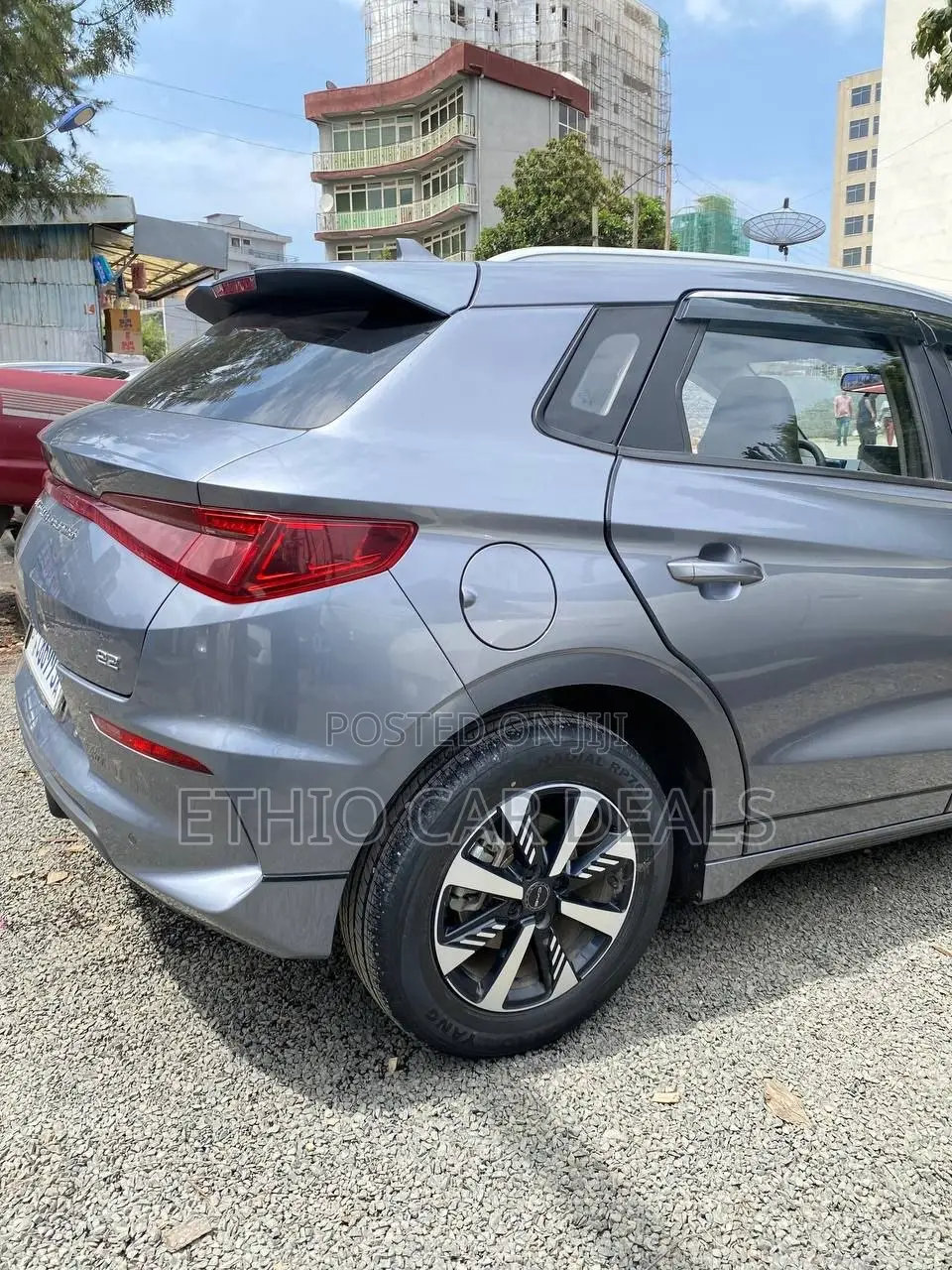 BYD E2 43 kWh 94 hp FWD 2025 Gray