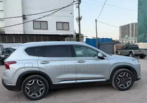 Hyundai Santa Fe 2023 Silver