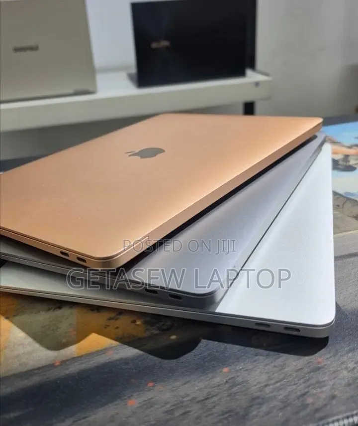 New Laptop Apple MacBook Air 2020 M1 8GB Apple M1 SSD 256GB