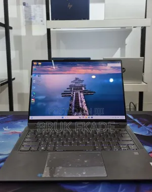 New Laptop Lenovo Yoga 7i 16GB Intel Core Ultra 7 SSD 512GB