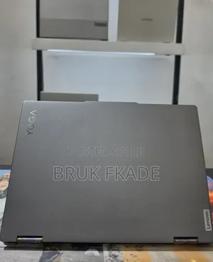 New Laptop Lenovo Yoga 7i 16GB Intel Core Ultra 7 SSD 512GB