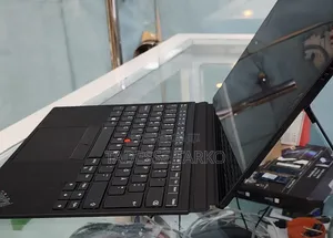 New Laptop Lenovo ThinkPad X1 Yoga 8GB Intel Core i5 SSD 256GB