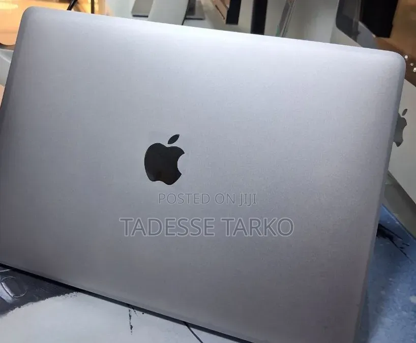New Laptop Apple MacBook Air 2019 8GB Intel Core i5 SSD 128GB