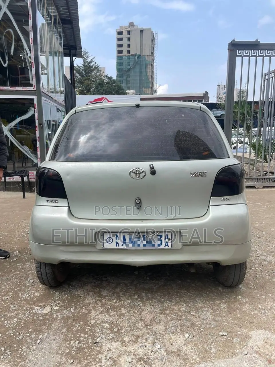 Toyota Vitz 2002 Gold