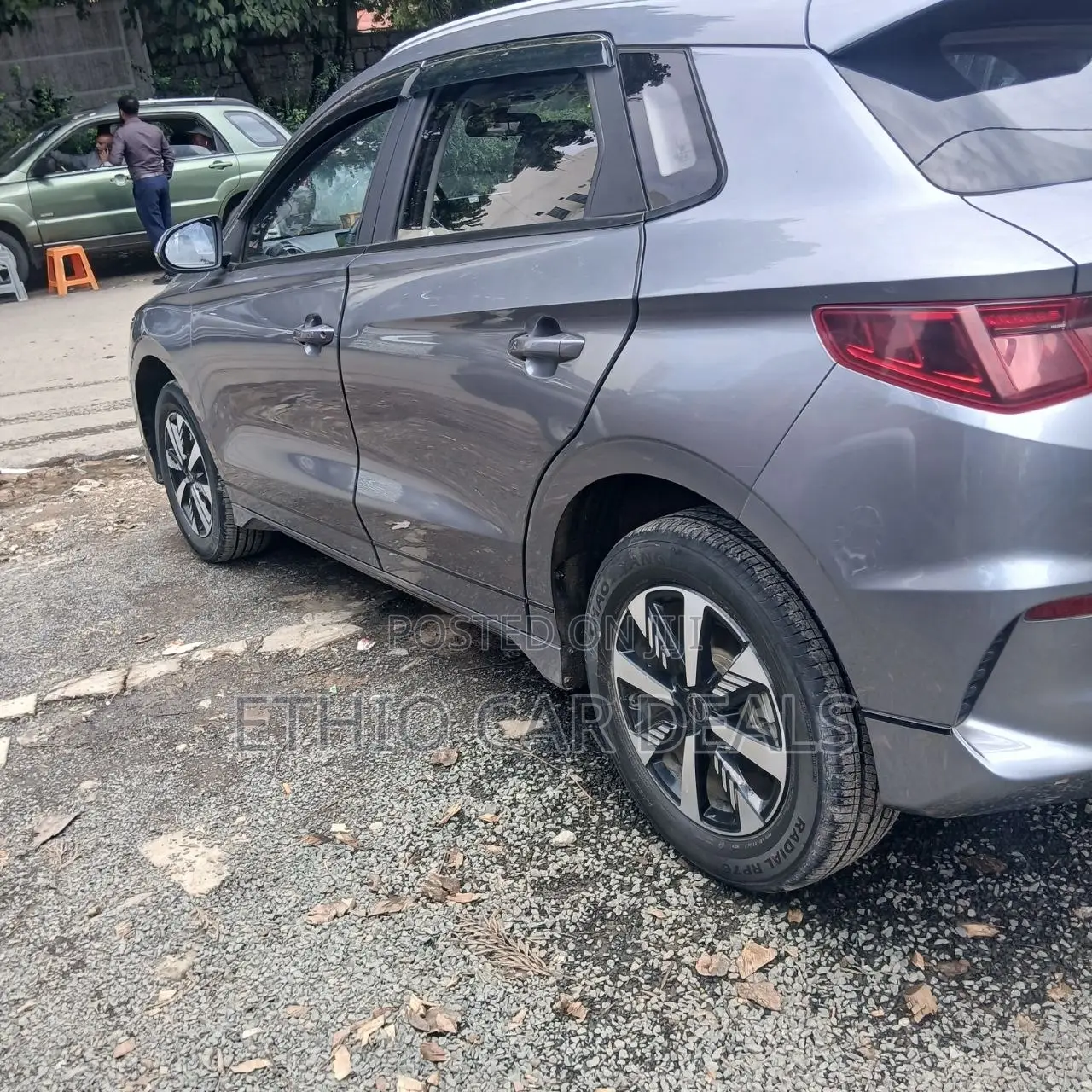 BYD E2 43 kWh 94 hp FWD 2025 Gray