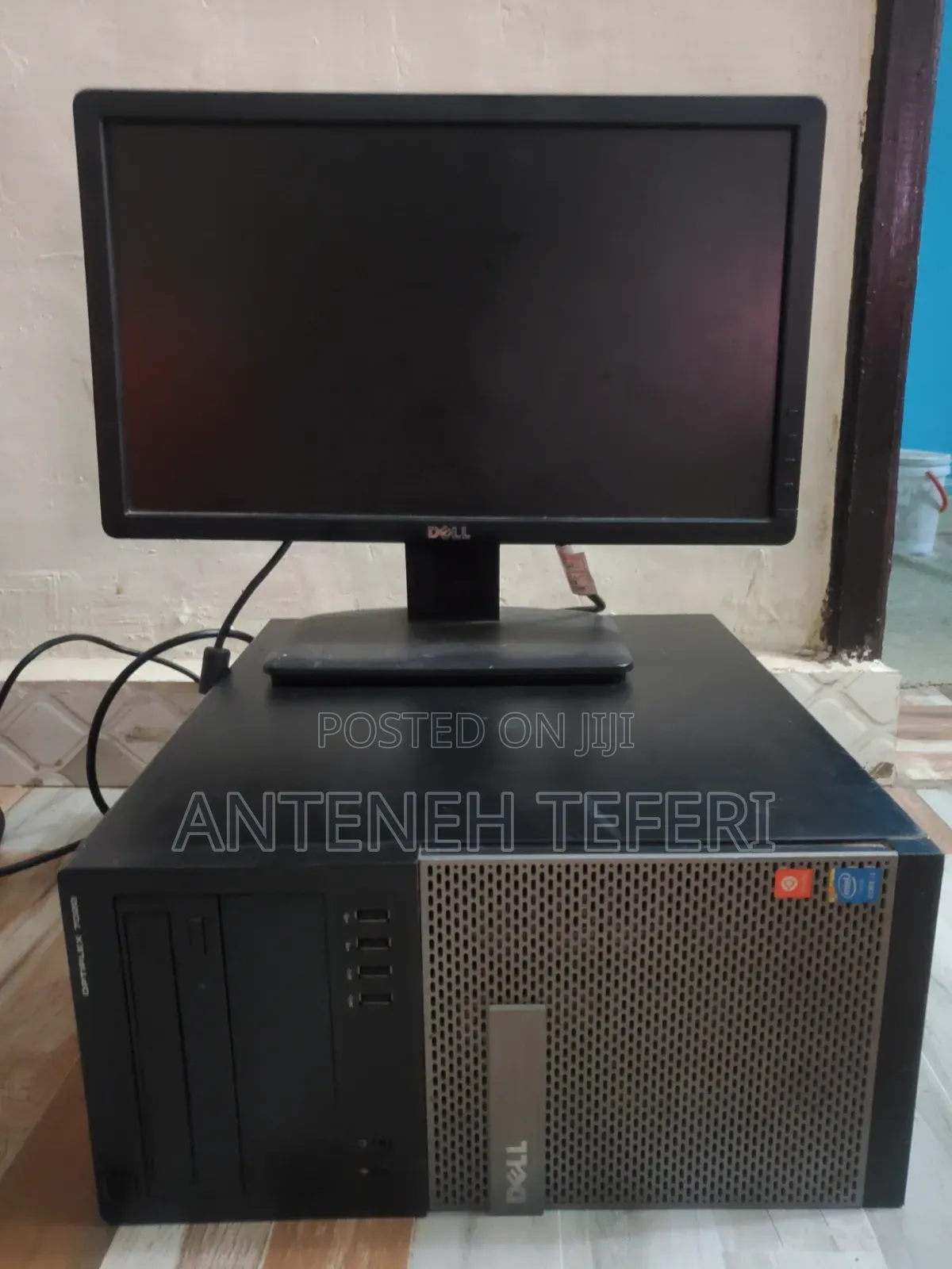 Desktop Computer Dell Optiplex 7020 4GB Intel Core i3 HDD 500GB