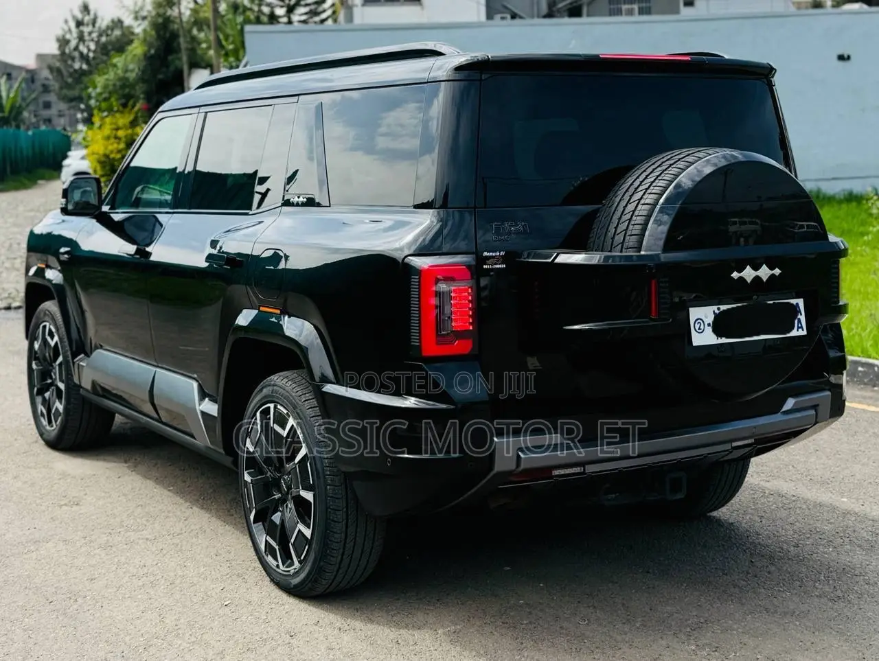 BYD Leopard 8 2.0 Hybrid AWD 2025 Black