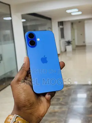New Apple iPhone 16 128 GB Blue