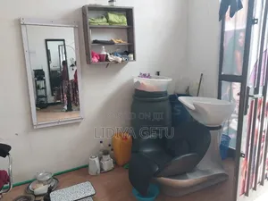 ሙሉ የፀጉር ቤት እቃ Full Beauty Salon Equipment