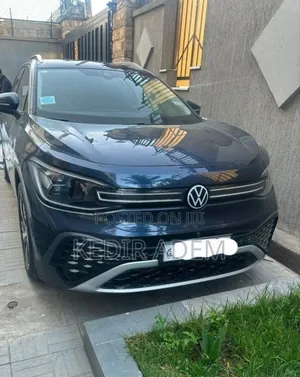 Volkswagen ID.6 2022 Blue
