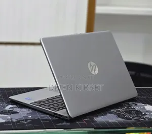 New HP Pavilion 24 16GB Intel Core i7 SSHD (Hybrid) 16 GB