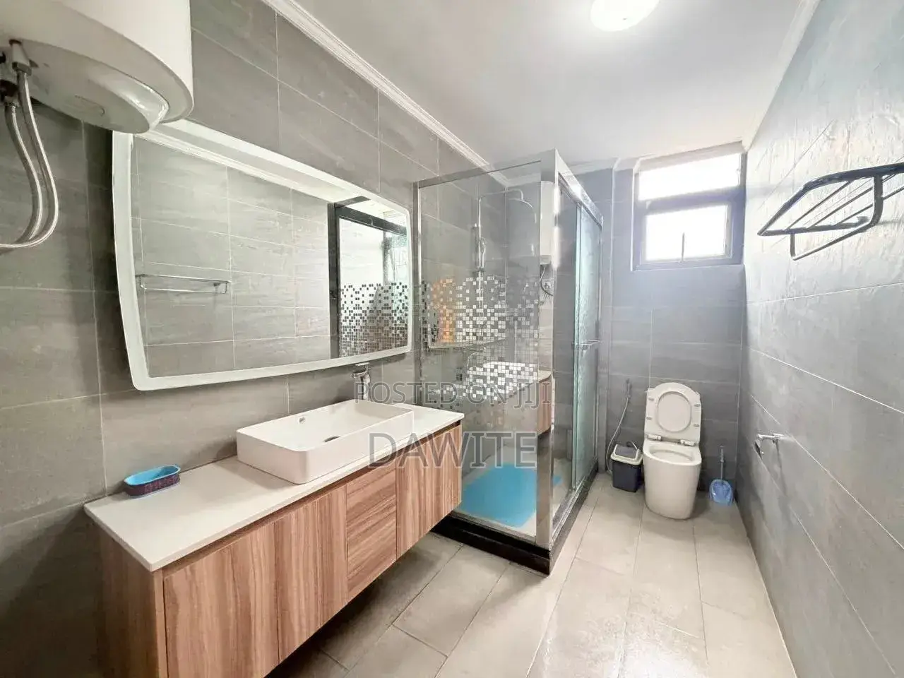 4bdrm Apartment in የግል, Bole for sale