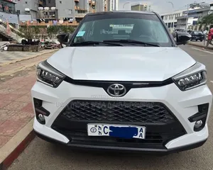 Toyota Raize 2022 White