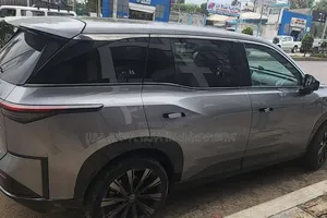 Toyota bZ3 2025 Gray
