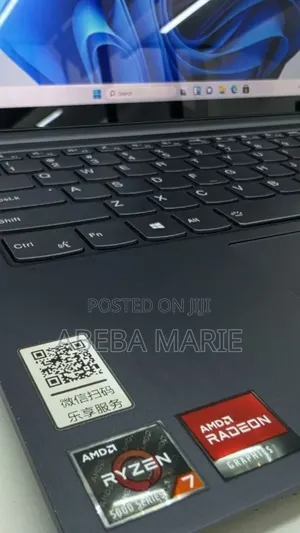 New Laptop Lenovo Yoga 710 16GB AMD Ryzen 7 SSD 512GB
