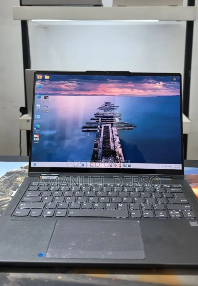 New Laptop Lenovo Yoga 710 16GB Intel Core Ultra 7 SSD 512GB
