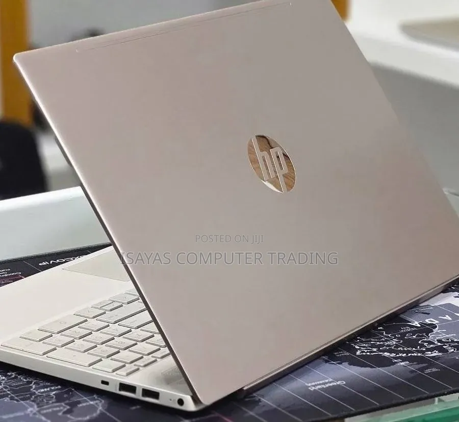 New Laptop HP Pavilion 15 8GB Intel Core i5 SSD 512GB